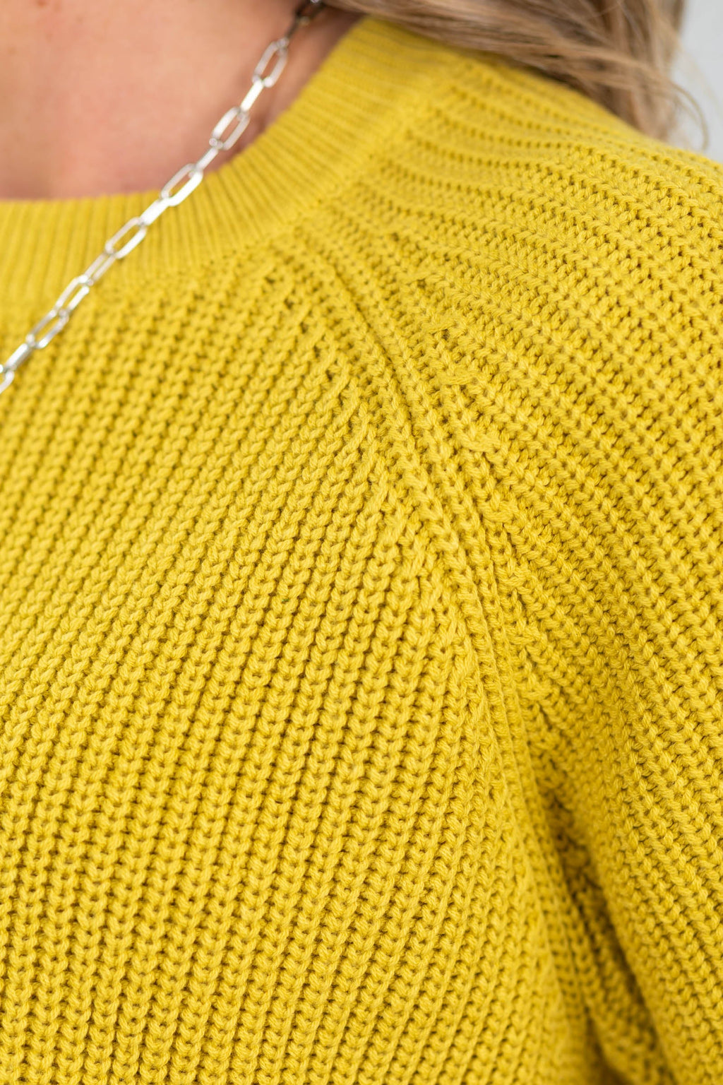 Light Olive Short Sleeve Sweater Top