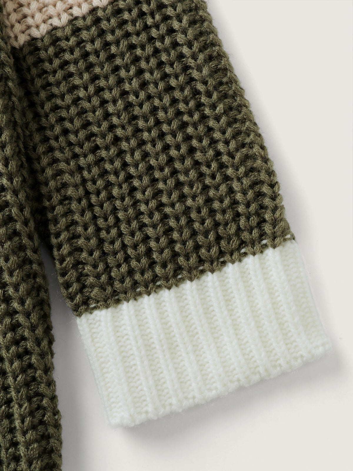Colorblock Hooded Textured Pullover