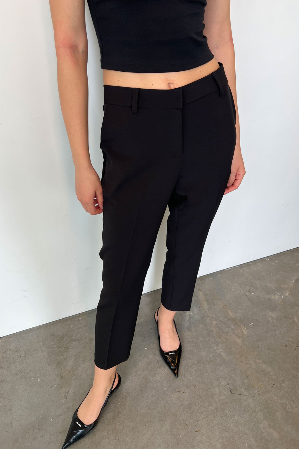 TAPERED TROUSER