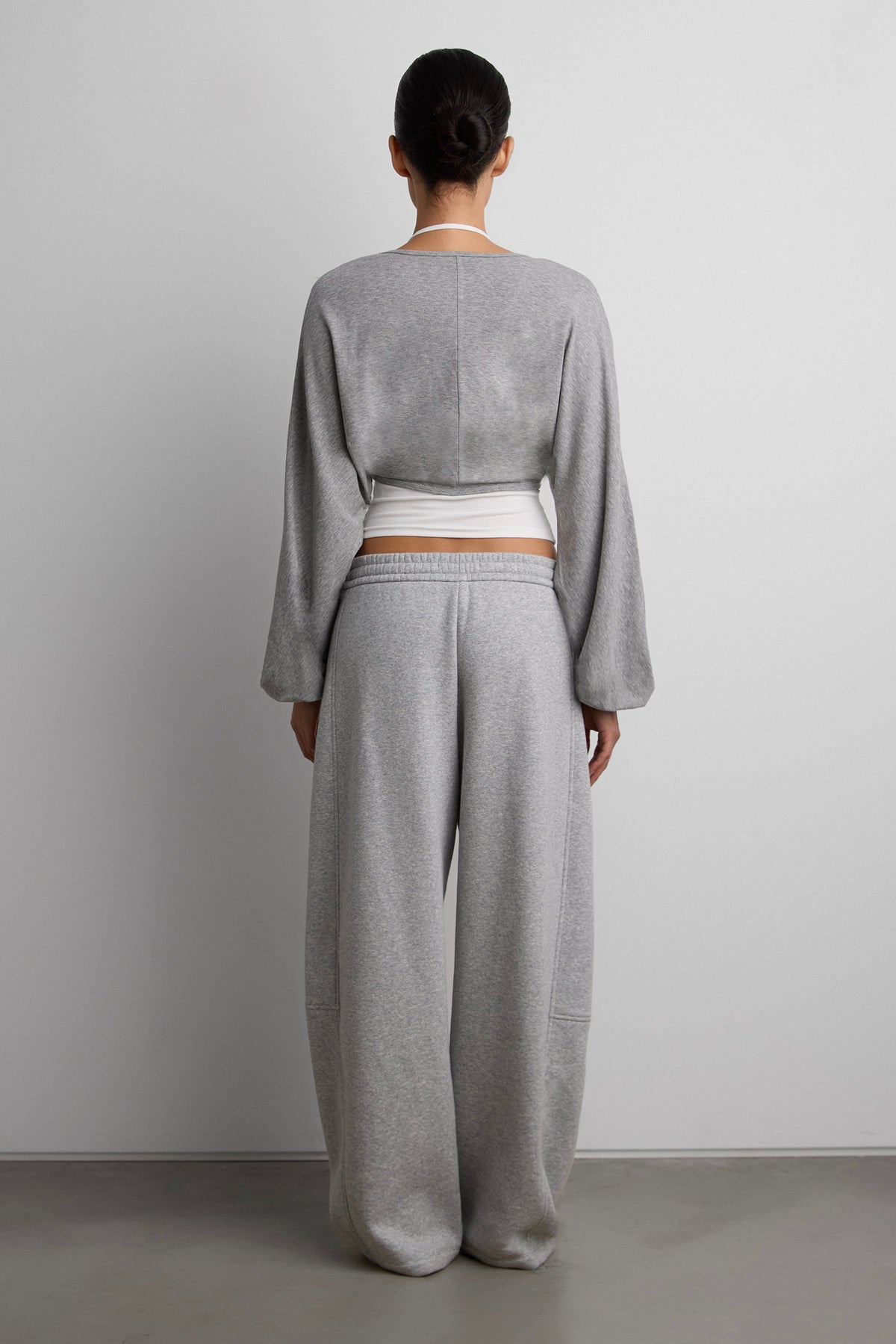 FLEECE STUDIO BARREL LEG SWEATPANT