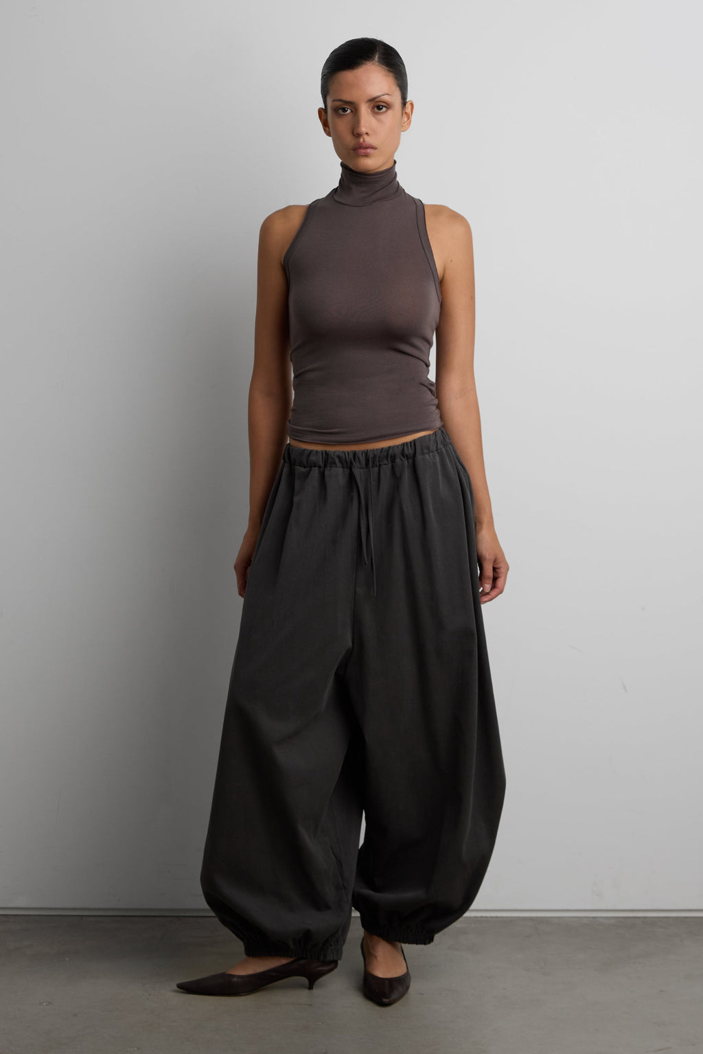 RELAXED BALLOON FIT COTTON PANT