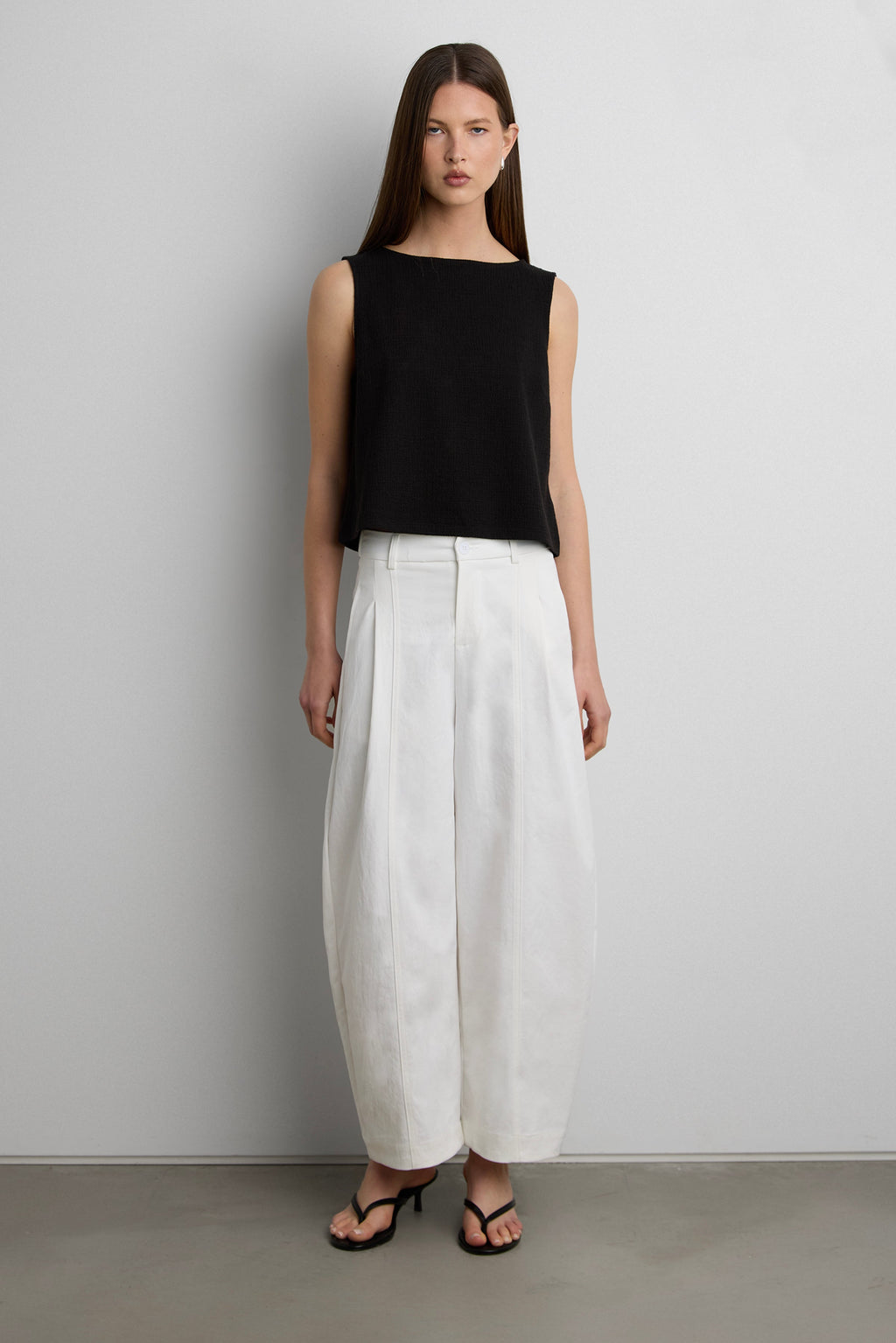 PETITE RELAXED PLEATED WIDE LEG PANT