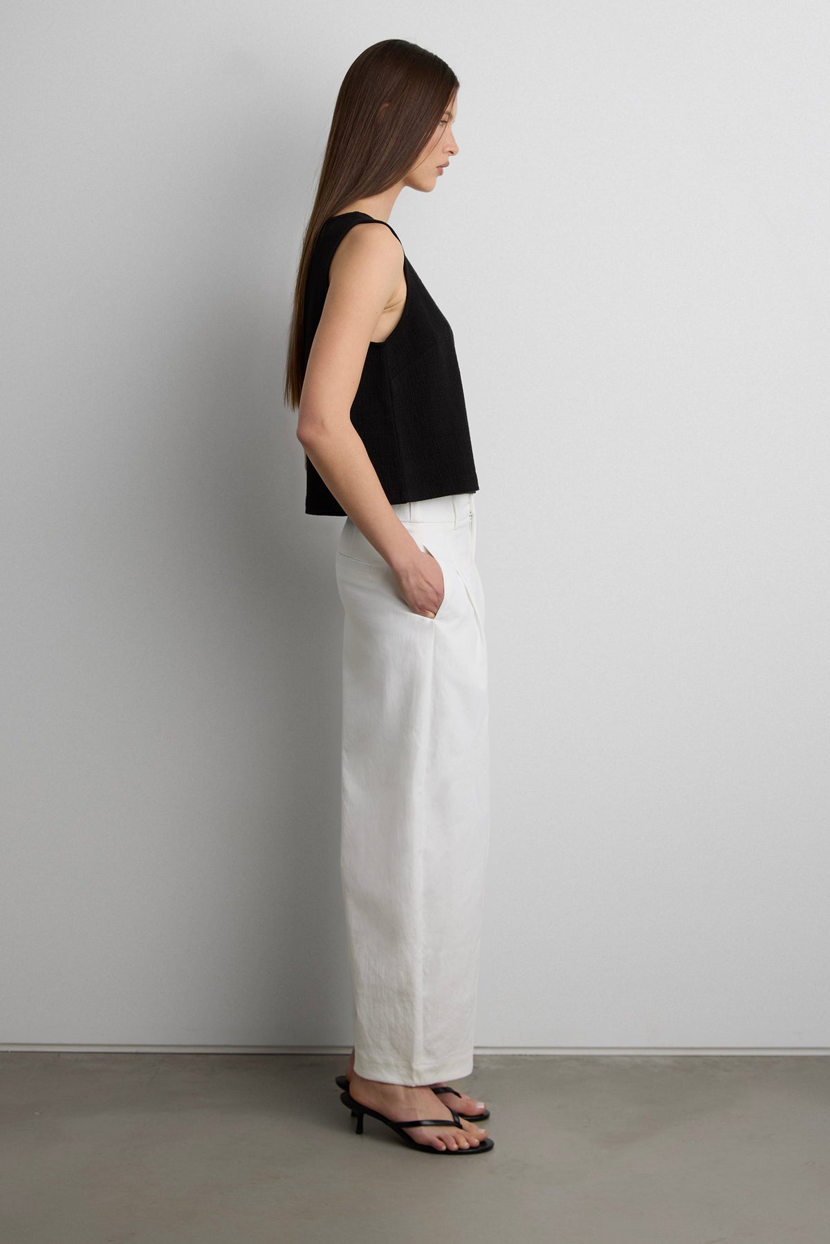 PETITE RELAXED PLEATED WIDE LEG PANT