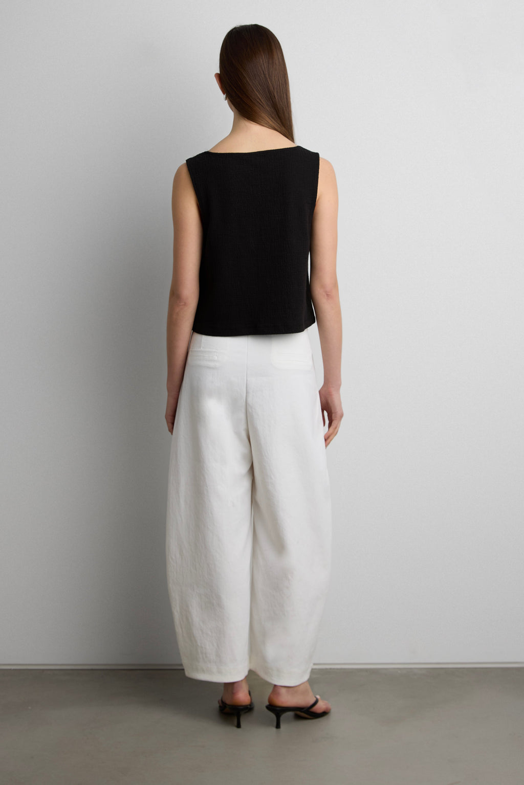 PETITE RELAXED PLEATED WIDE LEG PANT