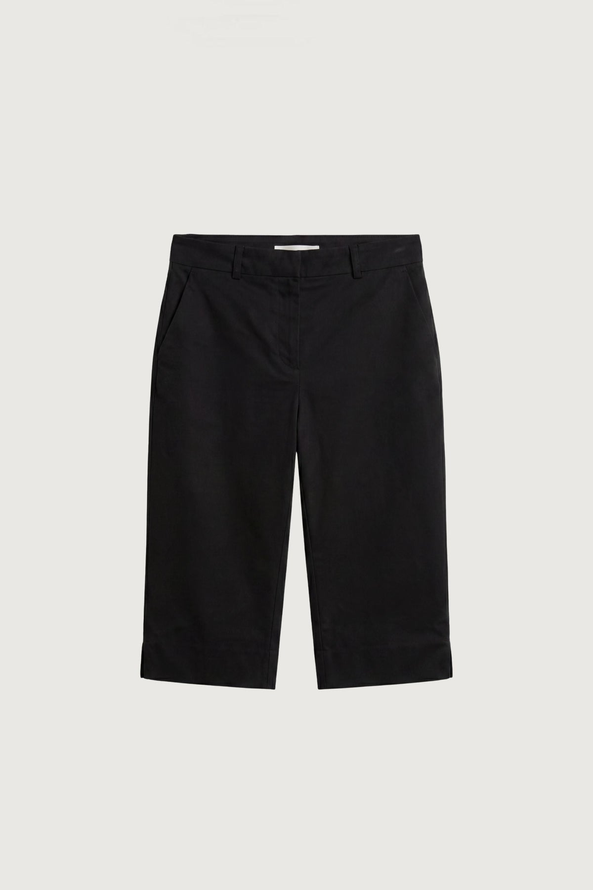 WOVEN CAPRI