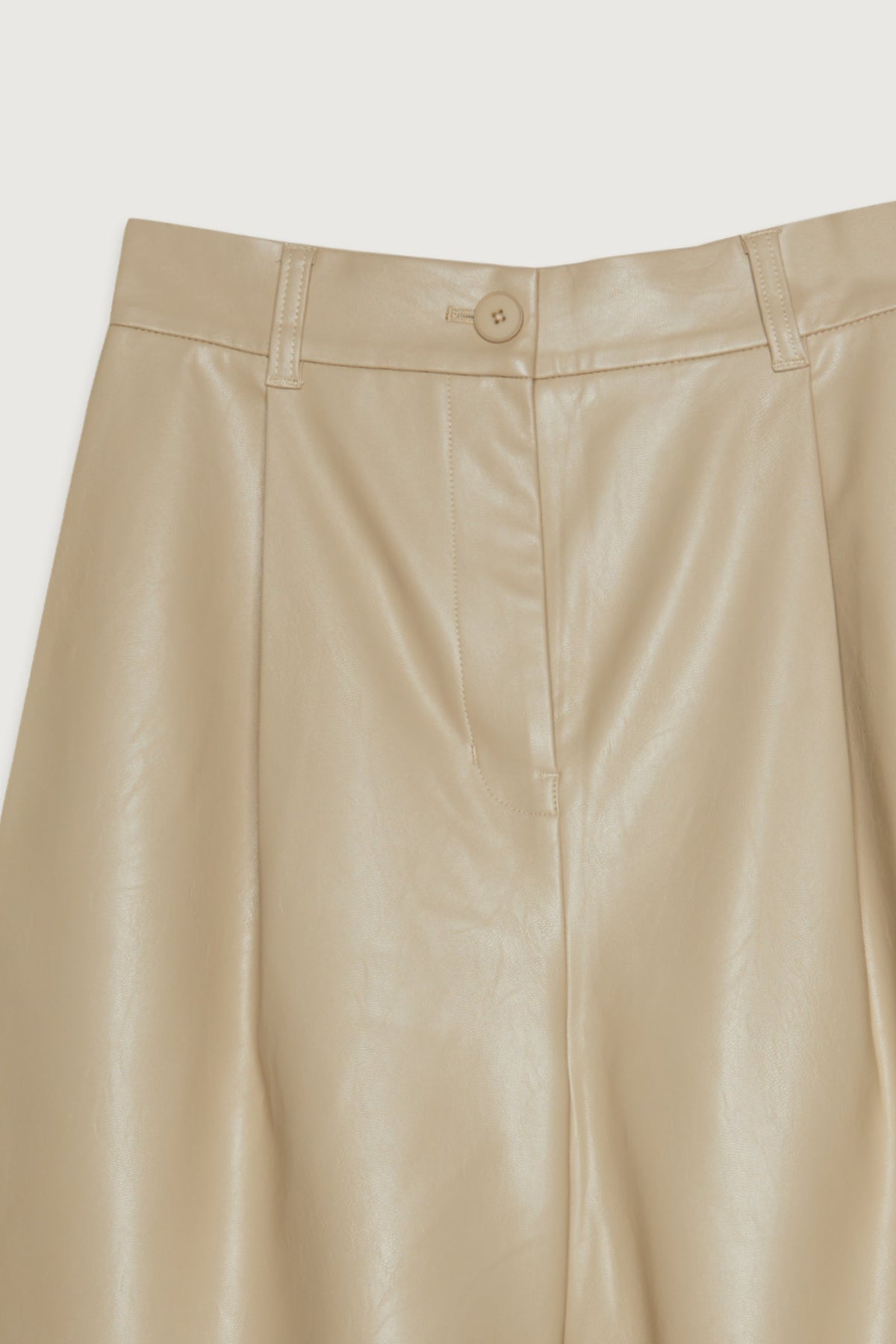 VEGAN LEATHER SHORTS