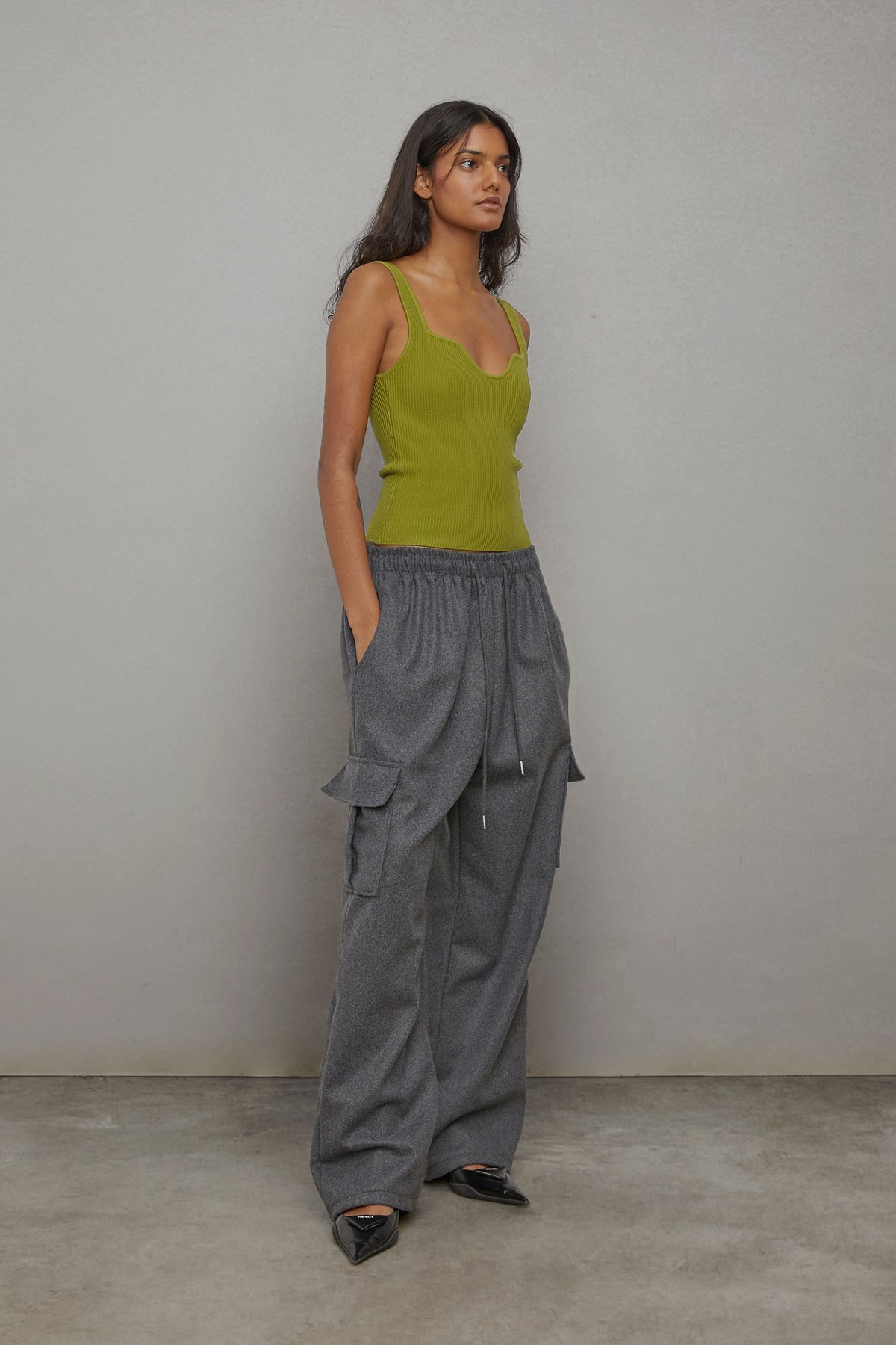 SWEATER TANK